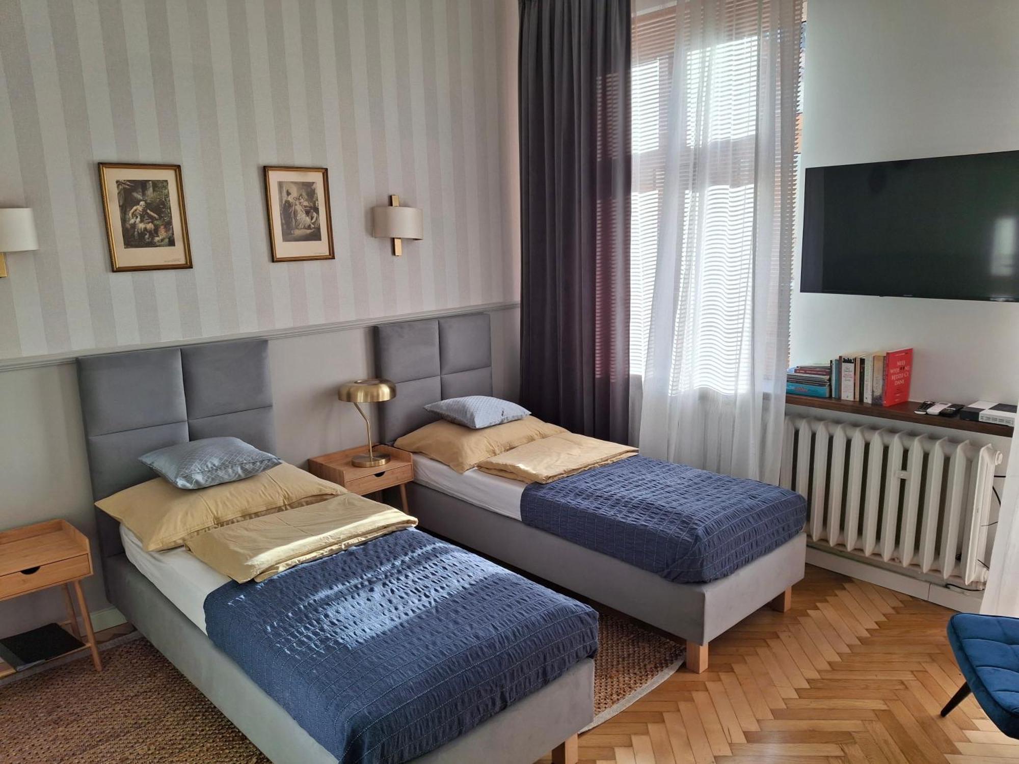 Apartament Studio Z Widokiem Na Rynek Бохня Екстер'єр фото